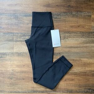 Lululemon Wunder Under HR Tight 25” 
Full-On Luon Fabric Size 4 NWT